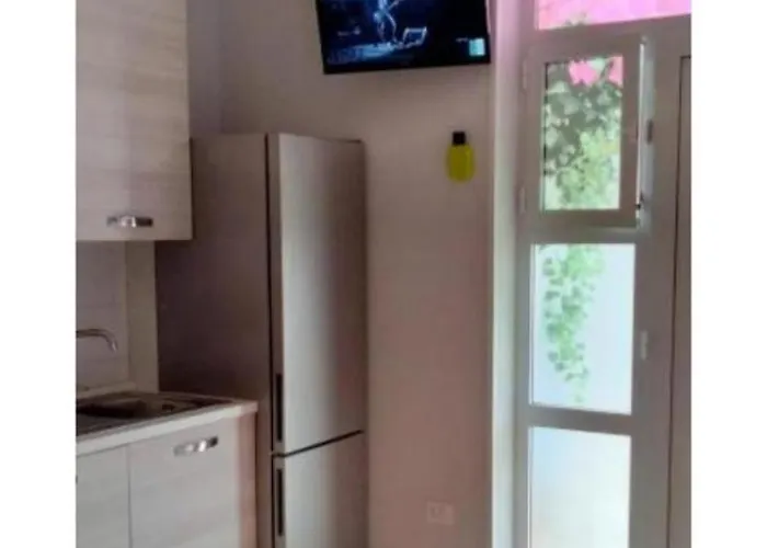 Al Mare Apartamento Rometta Marea